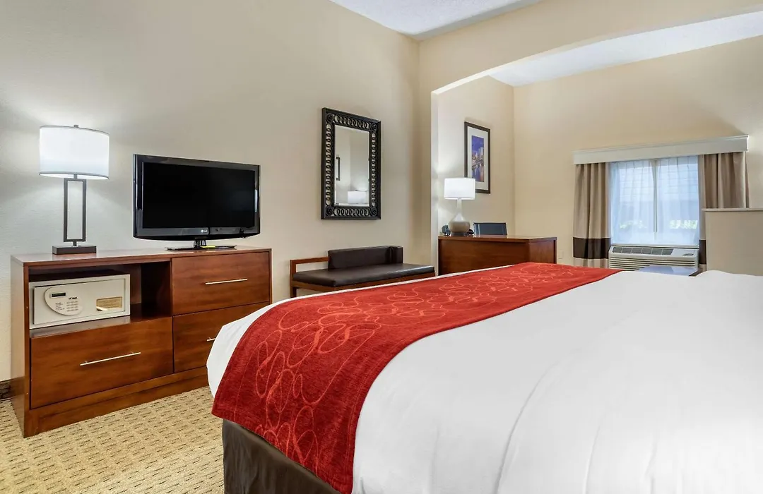 Comfort Suites Jacksonville Airport-1